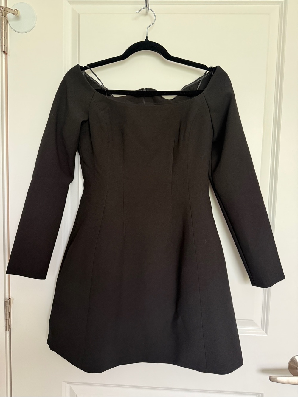 Tuckernuck Black Blakely Dress | Tuckernuck Long-Sleeve A-Line Dress